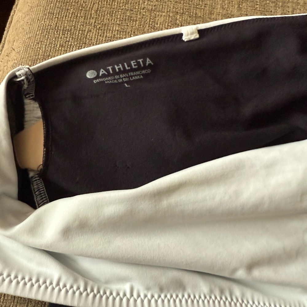 NWOT Athleta Black Blue and White Swimsuit - Picture 4 of 5